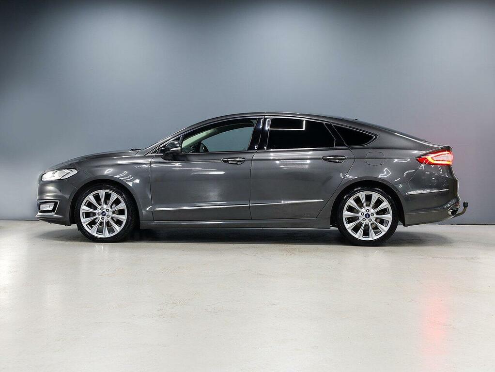 Ford Mondeo Tdci Vignale Hatchback Grey #6