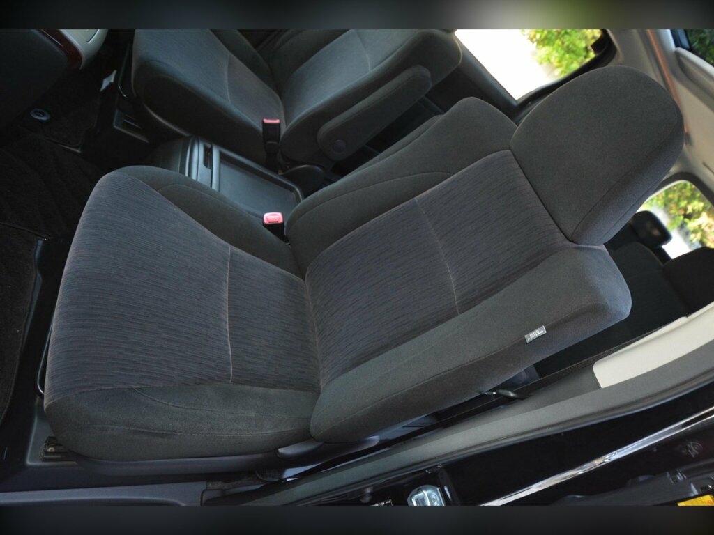 Toyota Vellfire 2.4 Mpv Executive 7-Seater #26