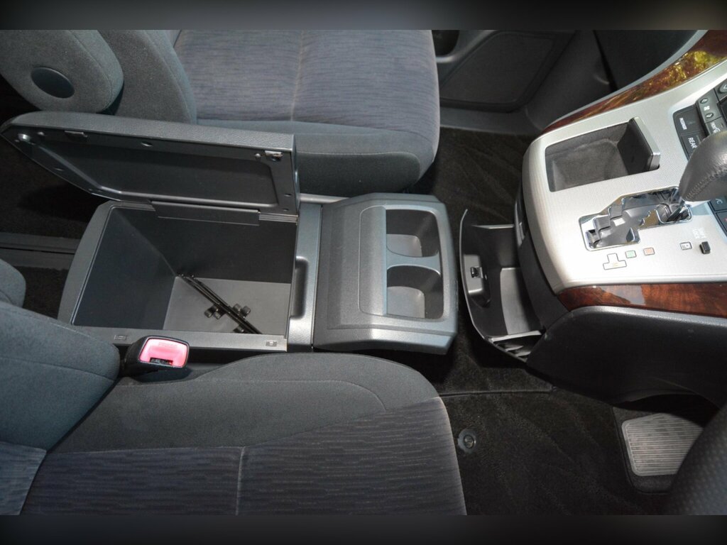 Toyota Vellfire 2.4 Mpv Executive 7-Seater #51