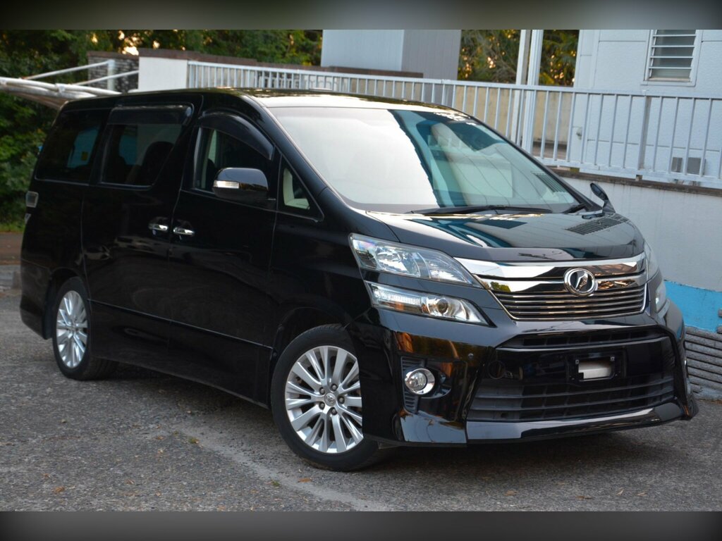 Toyota Vellfire 2.4 Z - Twin Sunroof - Seven Seater Black