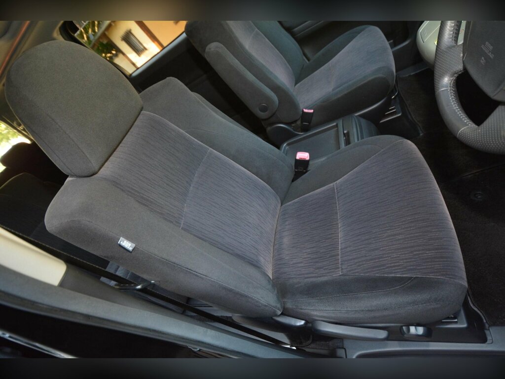Toyota Vellfire 2.4 Mpv Executive 7-Seater #20