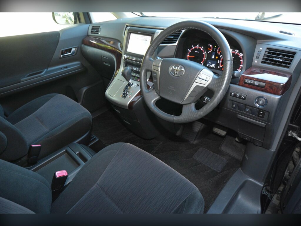 Toyota Vellfire 2.4 Z - Twin Sunroof - Seven Seater Black #2