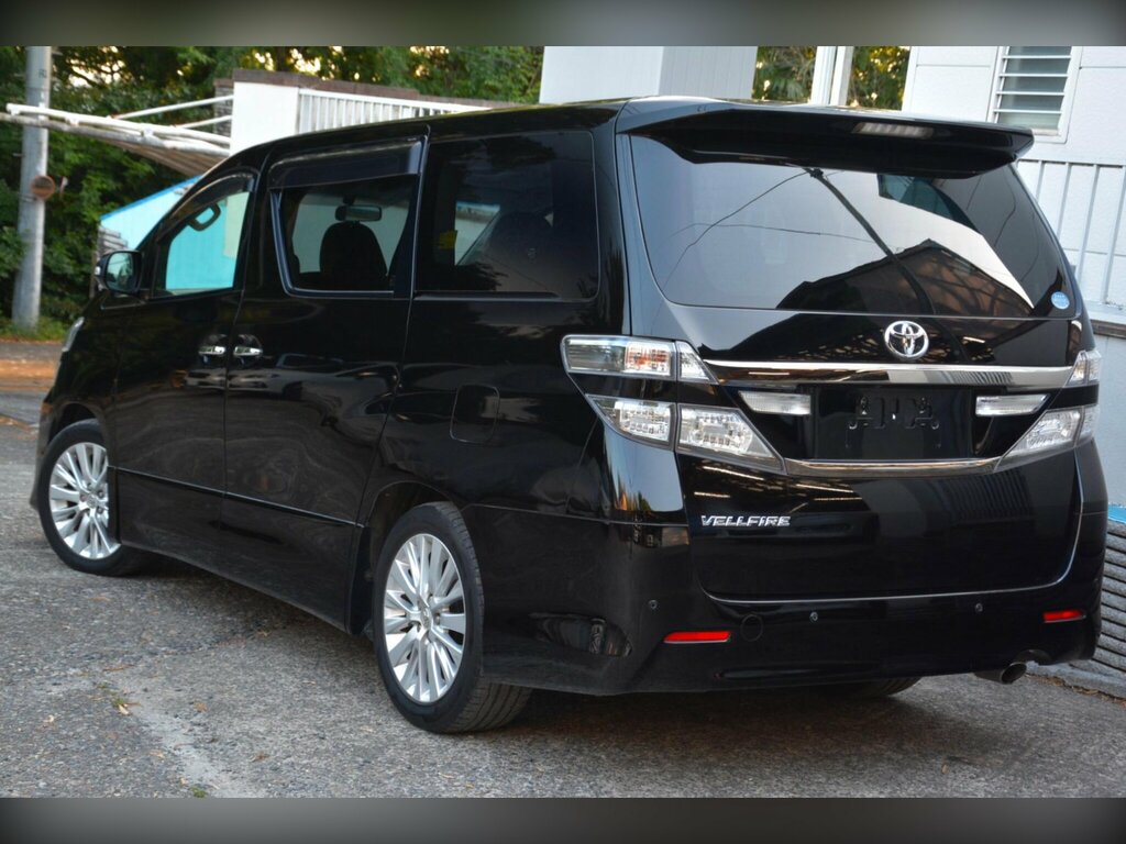 Toyota Vellfire 2.4 Z - Twin Sunroof - Seven Seater Black #6