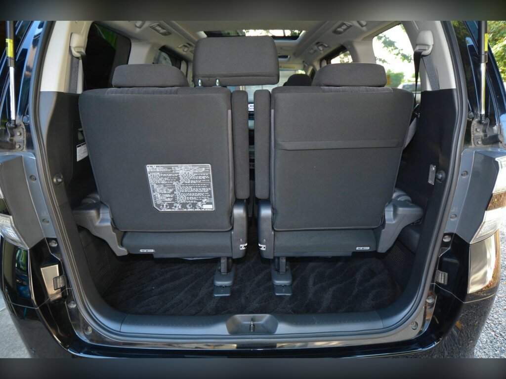 Toyota Vellfire 2.4 Mpv Executive 7-Seater #39