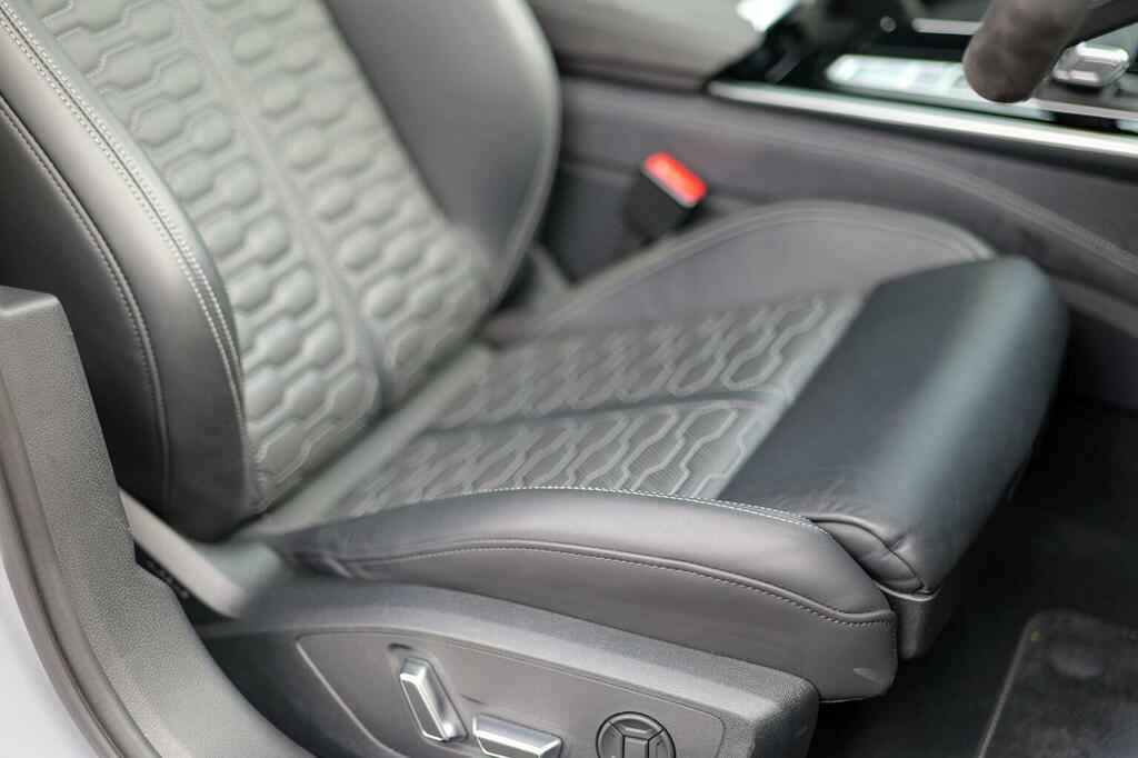 Audi RS6 Avant Tfsi V8 Performance Carbon Black #22