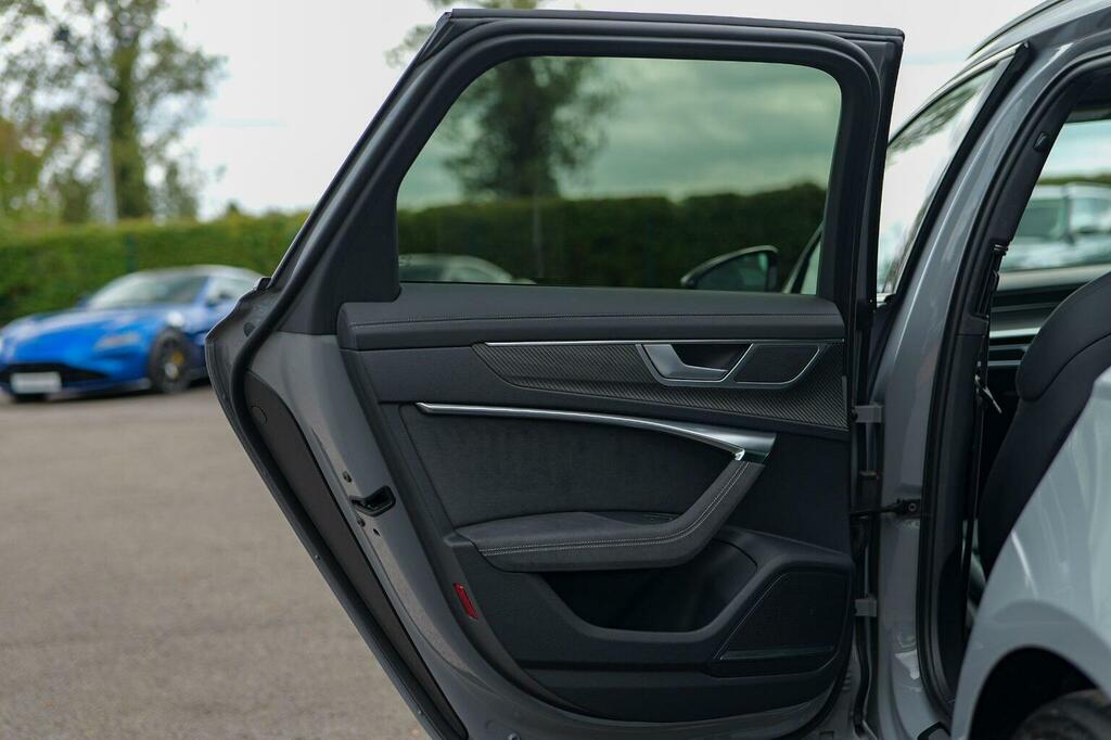Audi RS6 Avant Tfsi V8 Performance Carbon Black #33