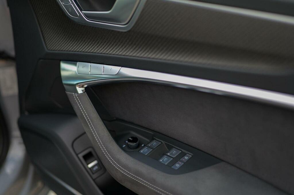 Audi RS6 Avant Tfsi V8 Performance Carbon Black #29