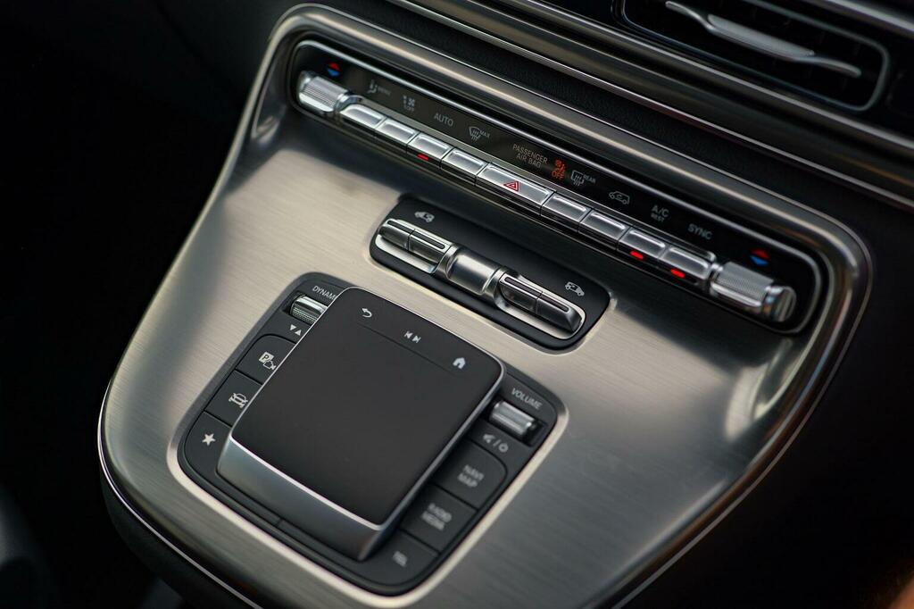 Mercedes-Benz V Class 2L Amg Line Grey #15