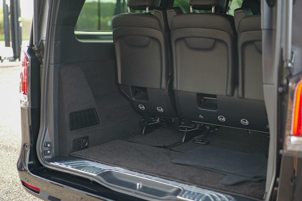 Mercedes-Benz V Class 2L Amg Line Grey #37