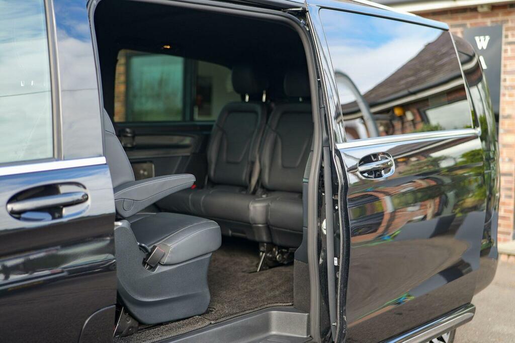 Mercedes-Benz V Class 2L Amg Line Grey #36