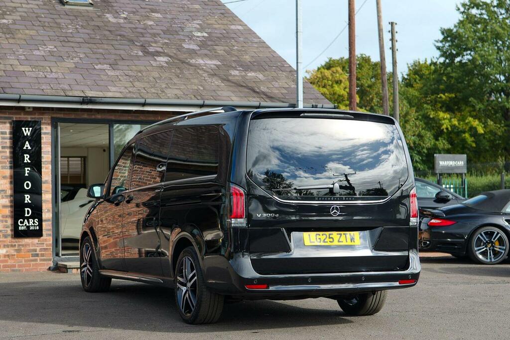 Mercedes-Benz V Class 2.0 V300d Exclusive G-tronic Euro 6 Ss 7 Black #6