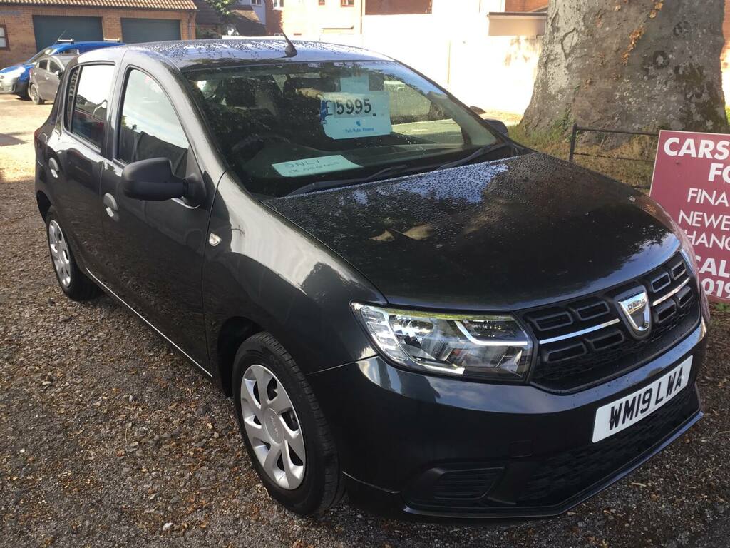 Dacia Sandero 1.0 Sce Essential 5Dr..warminstermotorcogmail.com Grey