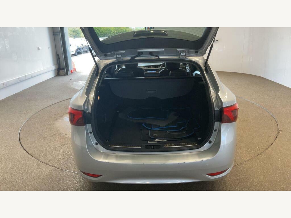 Toyota Avensis 2.0 D-4d Business Edition Plus Touring Sports #6
