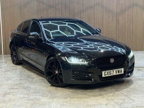 Jaguar XE 2.0 Xe R-sport Black #5