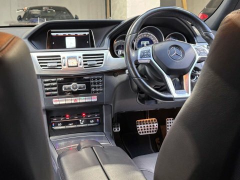 Mercedes-Benz E Class E350 Bluetec Amg Sport 4-Door Red #74