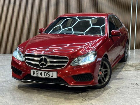 Mercedes-Benz E Class 2.1 E220 Amg Red #4