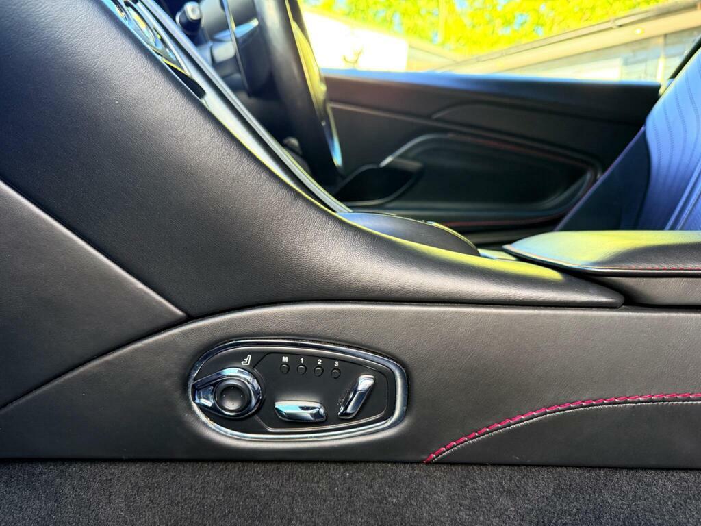 Aston Martin DB11 4.0 V8 Euro 6 Ss Silver #43