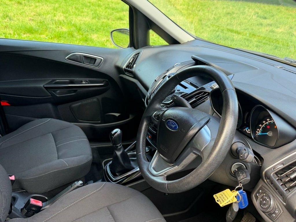 Ford B-Max 1.4L Zetec Black #2
