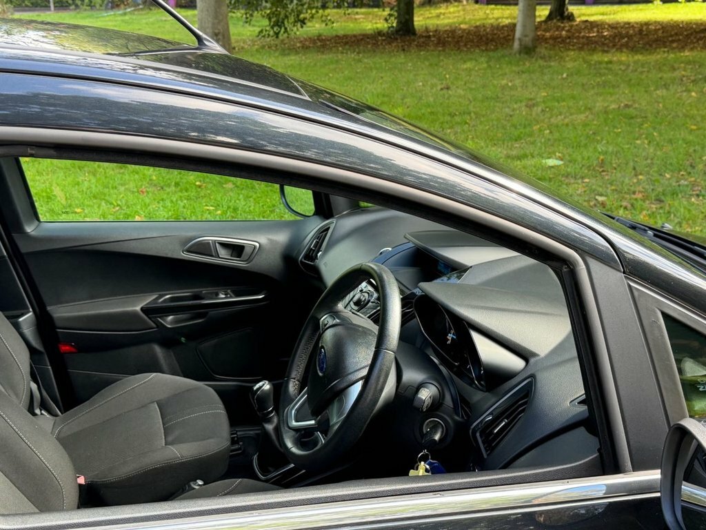 Ford B-Max 1.6 Zetec Powershift Euro 5 Blue #19