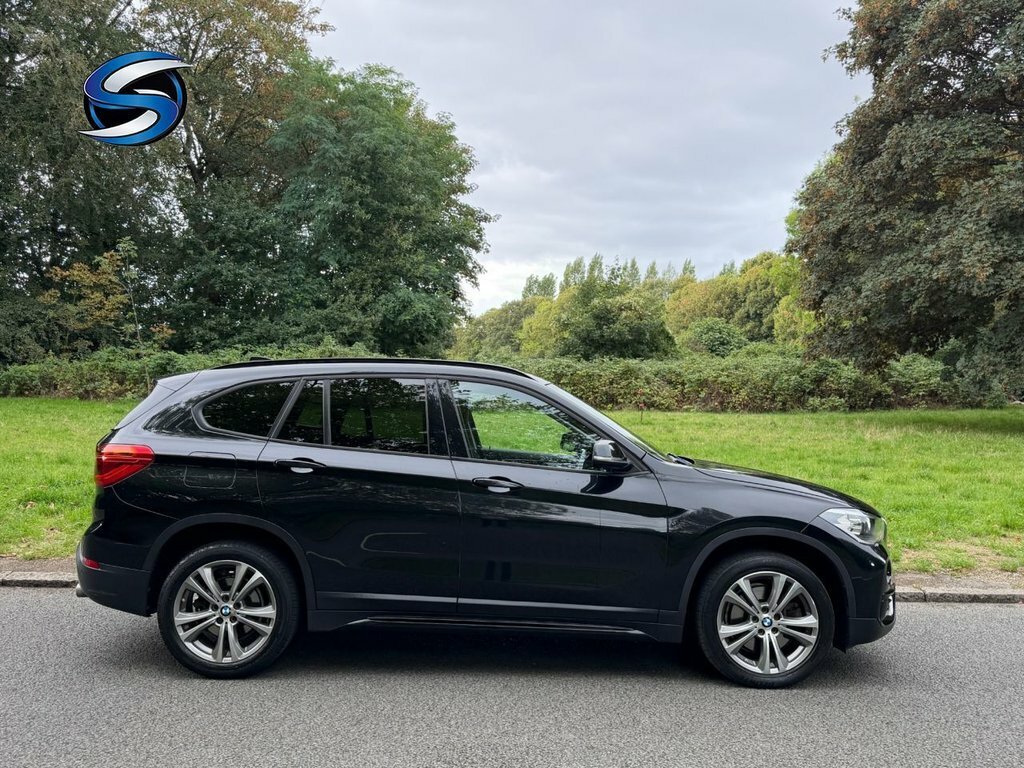 BMW X1 2L Sport Black #3