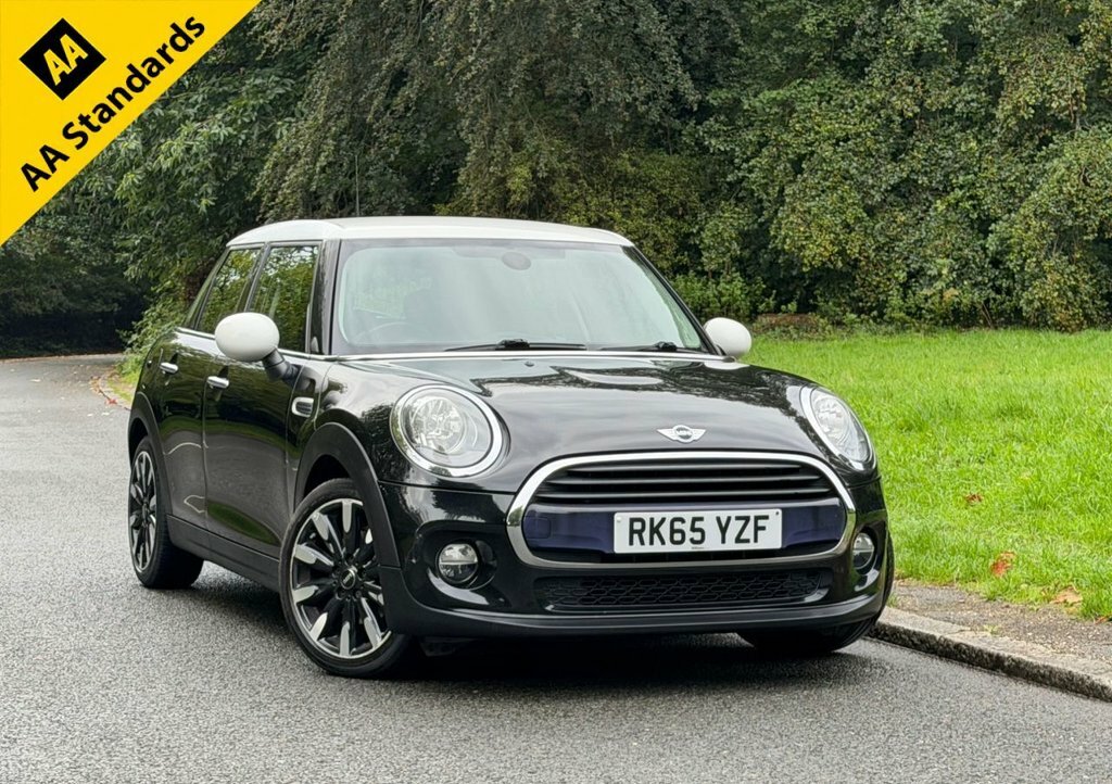 Mini Hatch 1.5L Cooper D Black