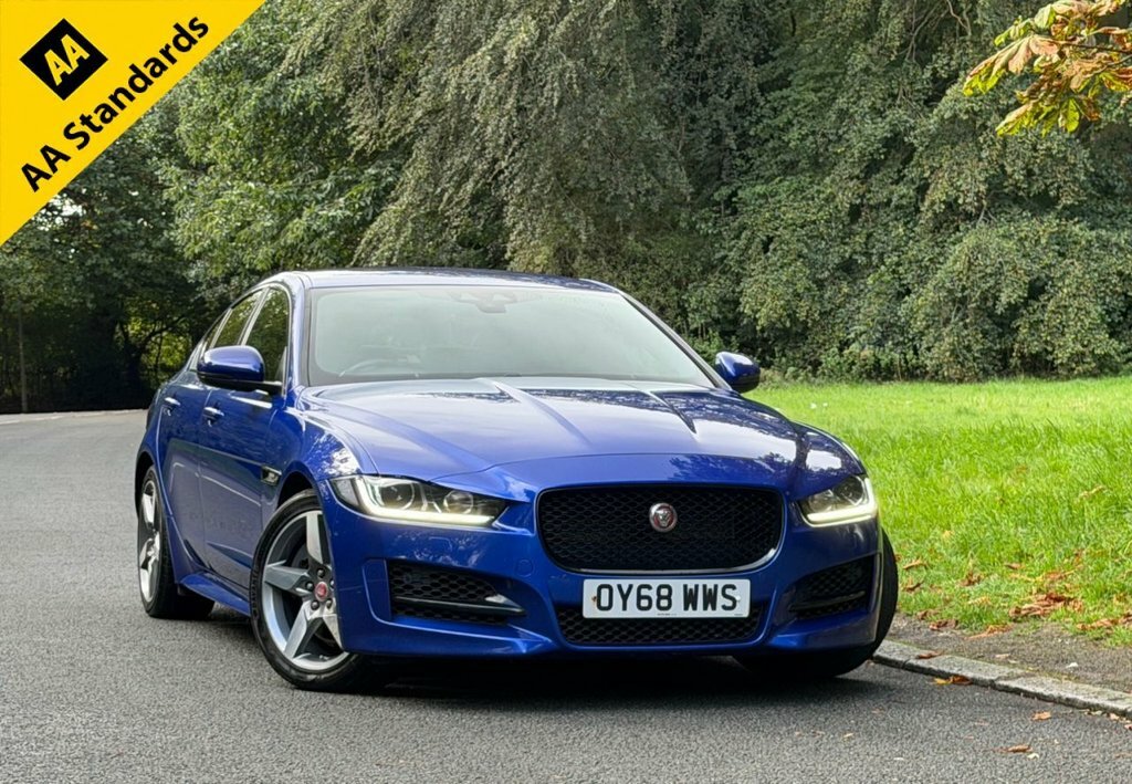 Jaguar XE 2L R-sport Blue