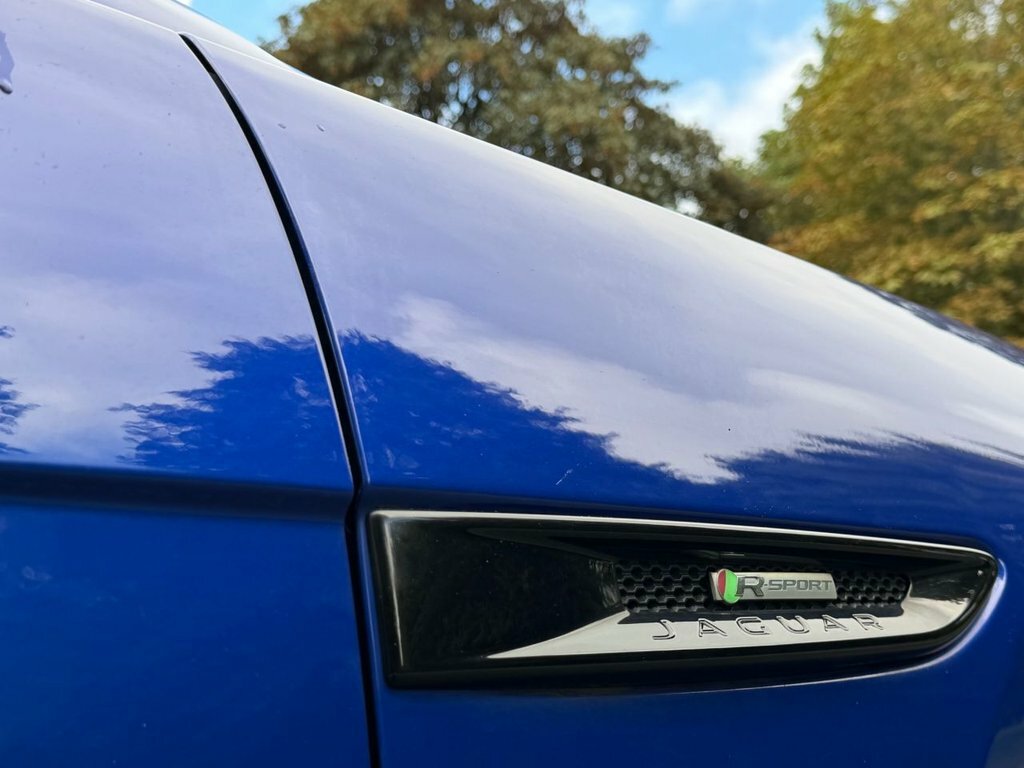 Jaguar XE Prestige Red #11