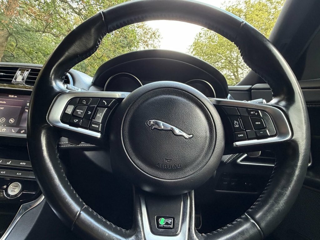 Jaguar XE Prestige Red #28