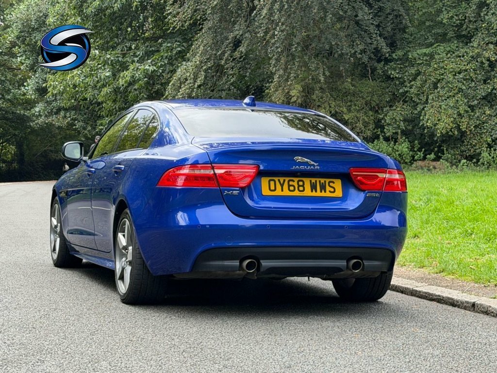 Jaguar XE Prestige Red #7