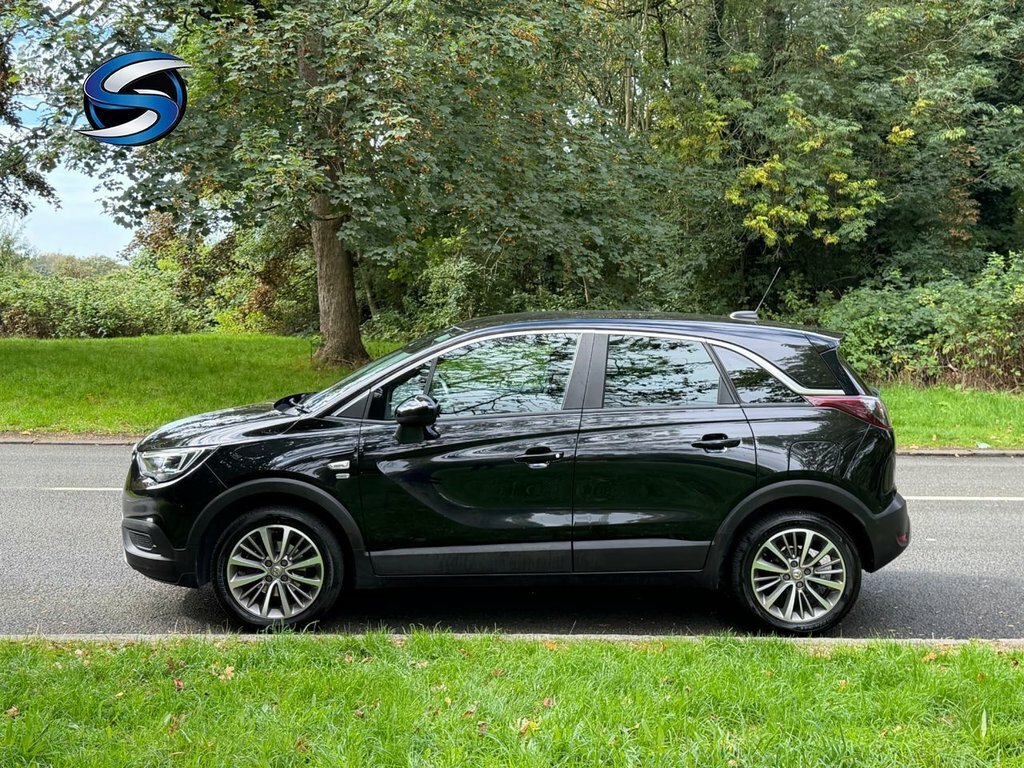 Vauxhall Crossland X 1.2L Griffin Black #4