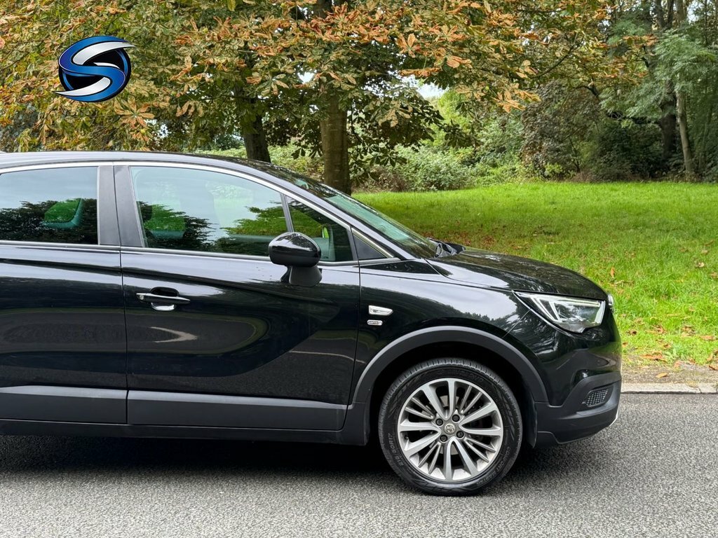 Vauxhall Crossland X Hatchback Grey #10