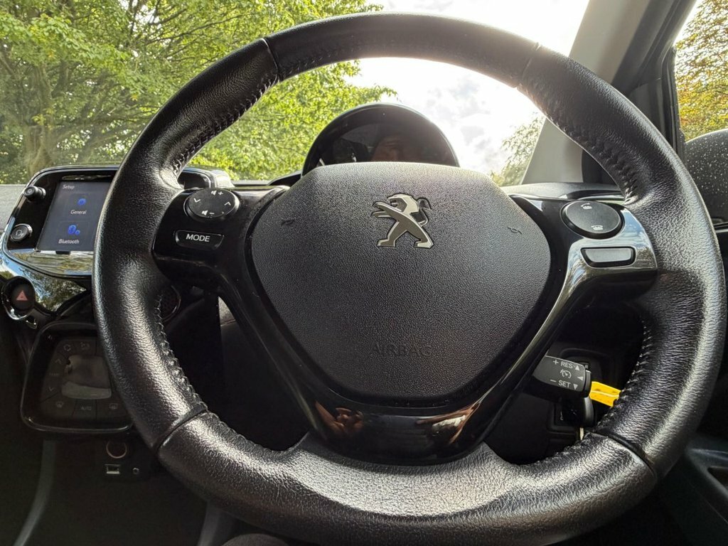 Peugeot 108 Active Black #24
