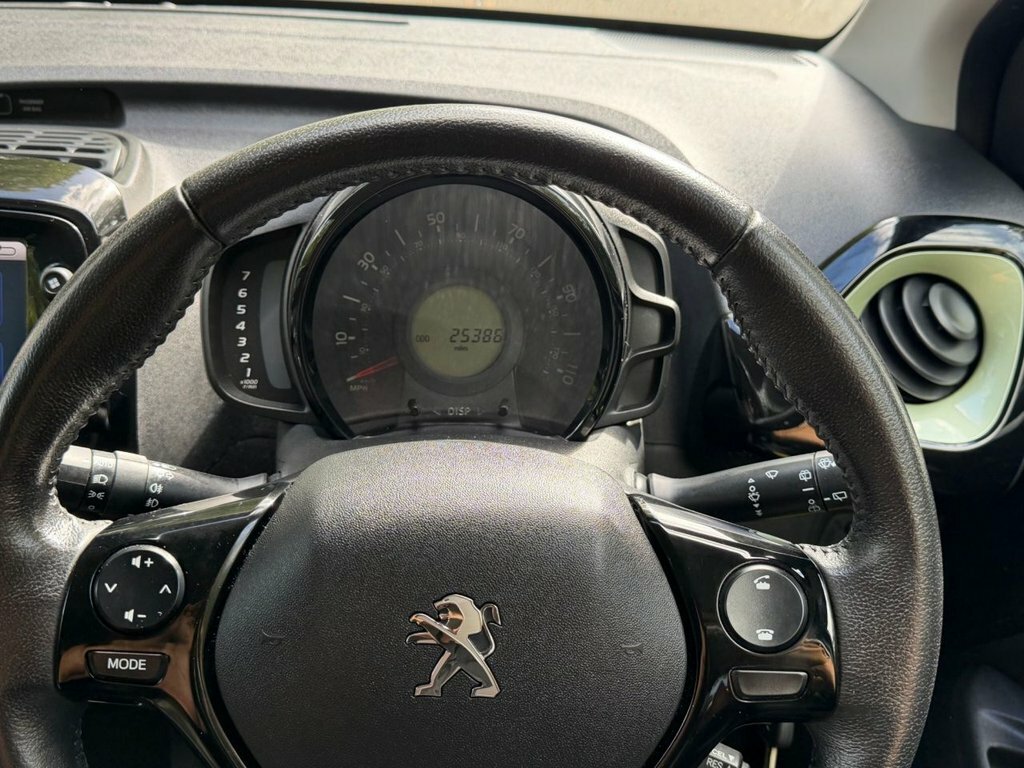 Peugeot 108 Active Black #23