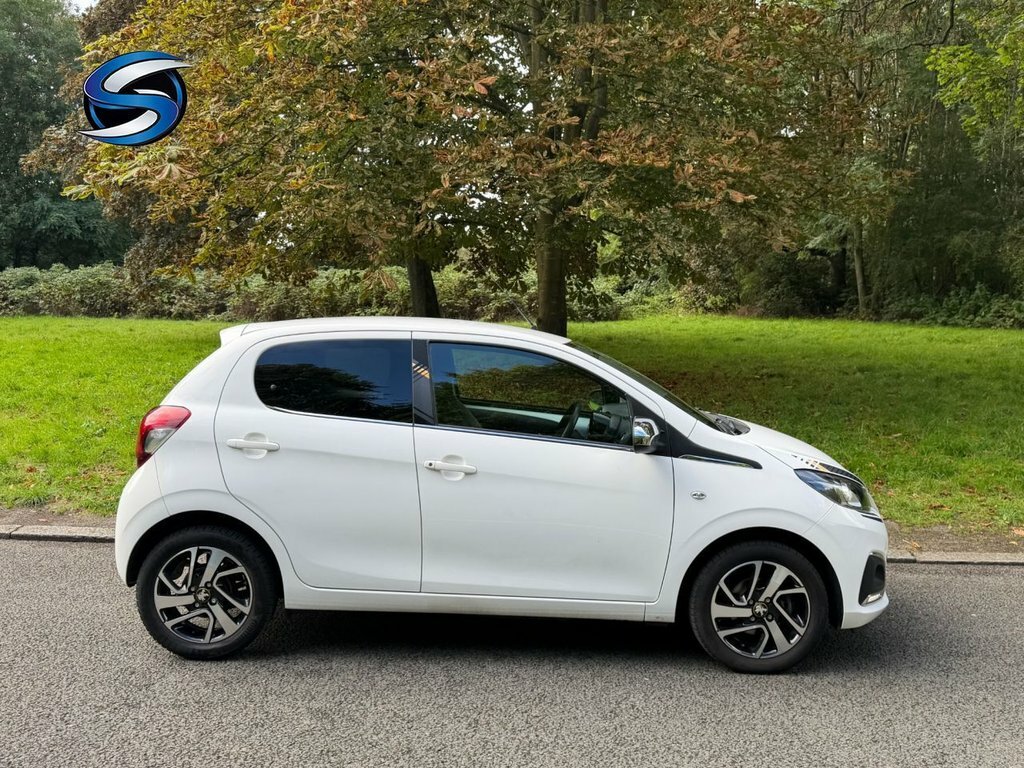 Peugeot 108 1L Collection White #4