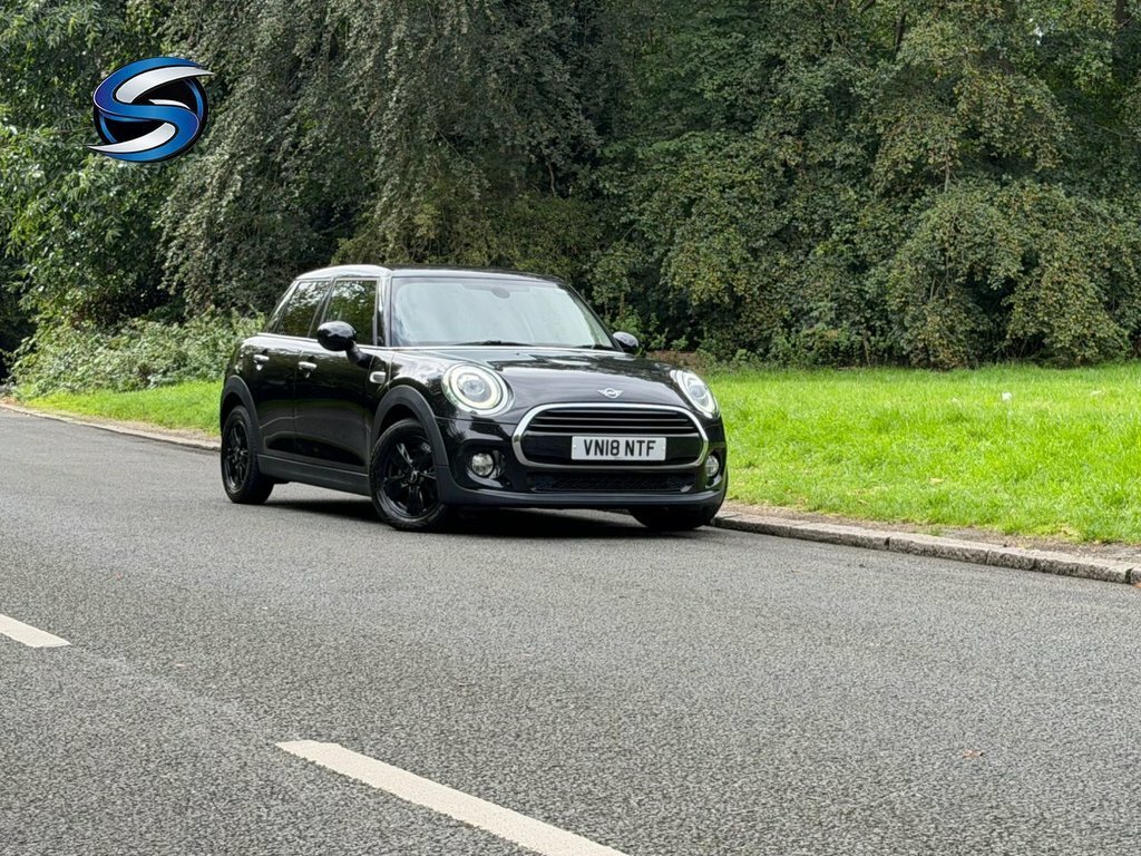 Mini Hatch 1.5L Cooper Black #4