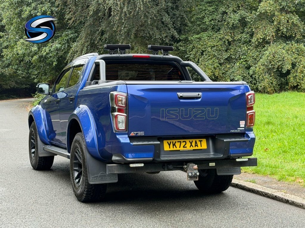 Isuzu D-Max Isuzu D-max 1.9 V-cross Double Cab 4X4 Black #8
