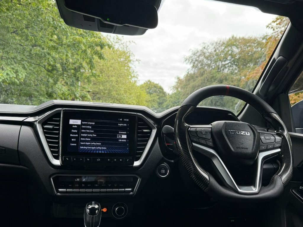 Isuzu D-Max Isuzu D-max 1.9 V-cross Double Cab 4X4 Black #46