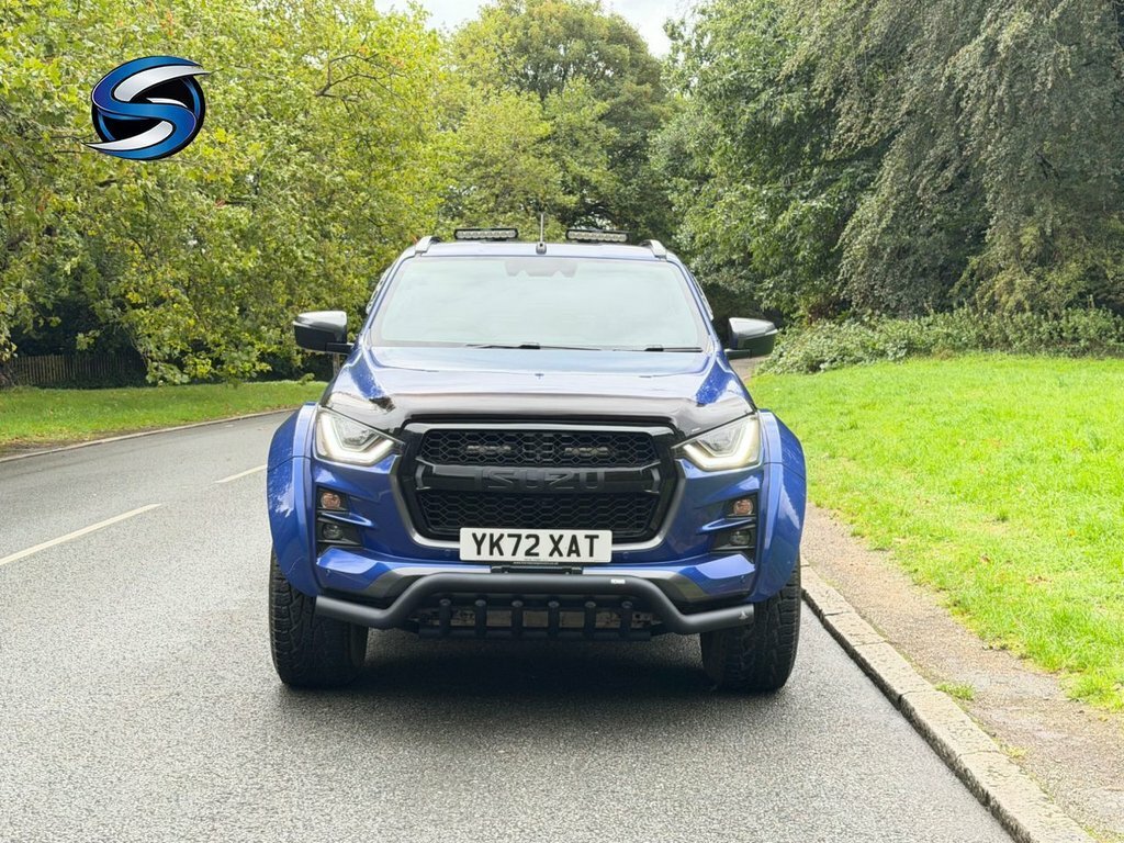 Isuzu D-Max Isuzu D-max 1.9 V-cross Double Cab 4X4 Black #9