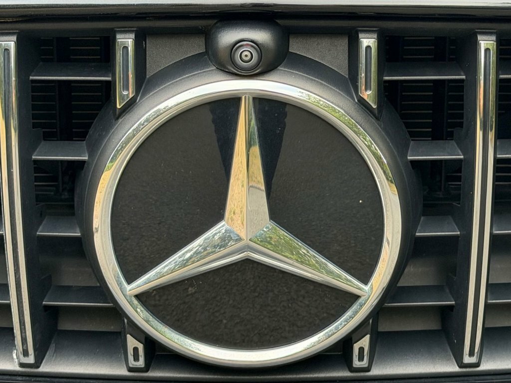 Mercedes-Benz C Class Amg Line Black #21