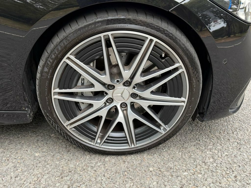 Mercedes-Benz C Class Amg Line Black #30