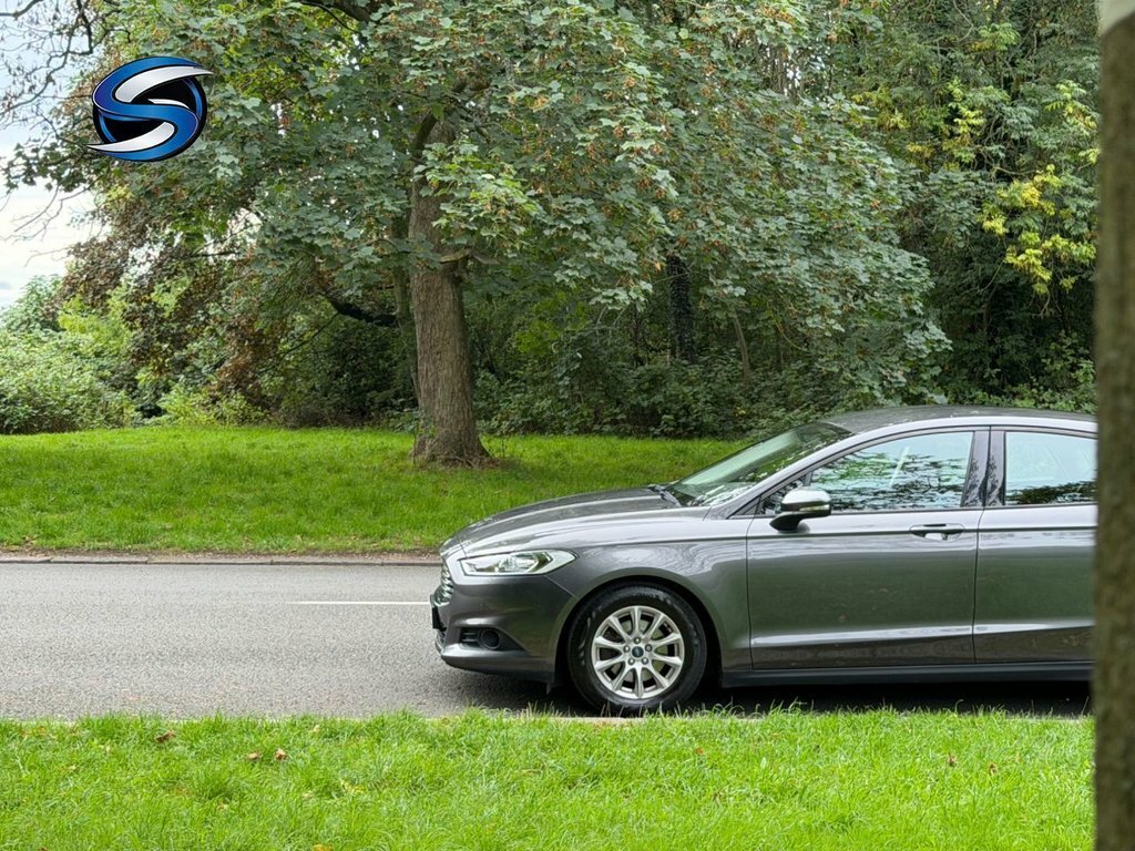Ford Mondeo Hatchback St-line Tdci 201717 Blue #12