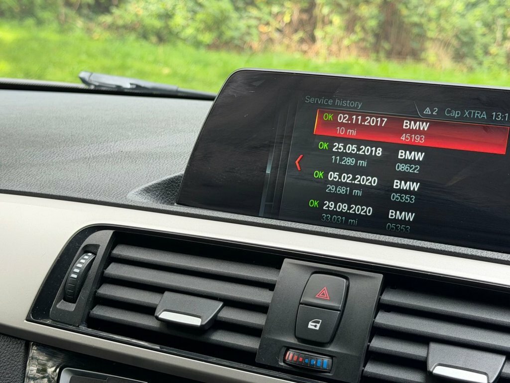 BMW 1 Series 116D Edition Black #25