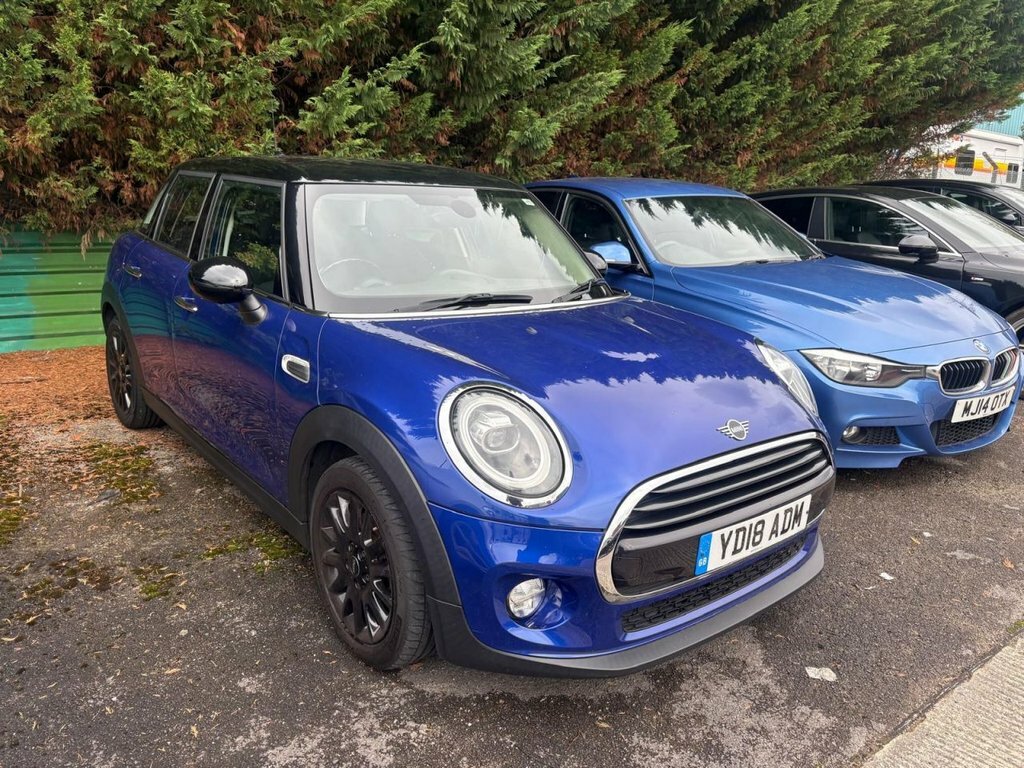 Mini Hatch Back Steptronic Euro 6 Ss 136 Ps Black #1
