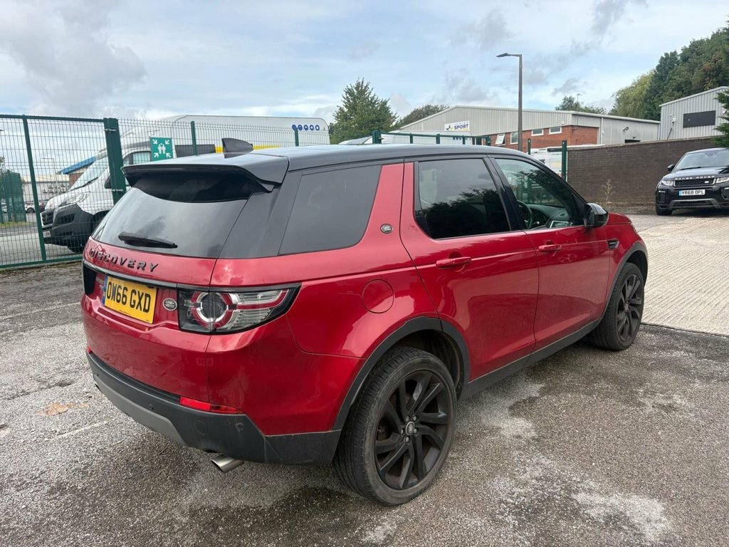 Land Rover Discovery Sport 2L Hse Black Red #3
