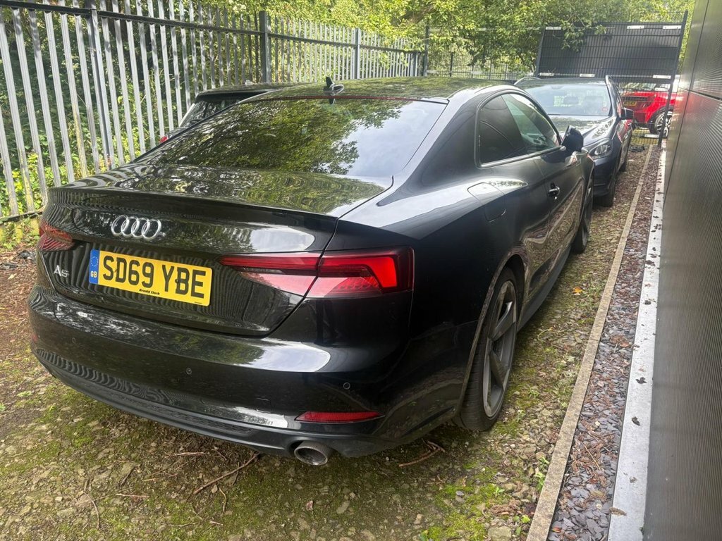Audi A5 2L Black Edition Black #5