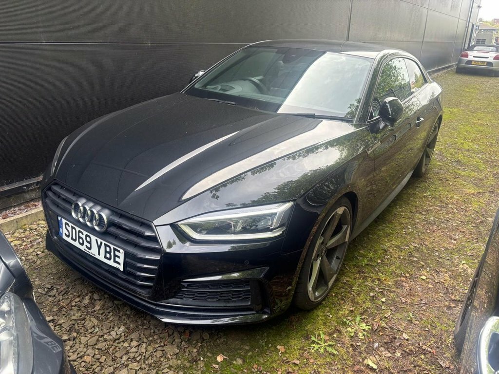 Audi A5 2L Black Edition Black #3