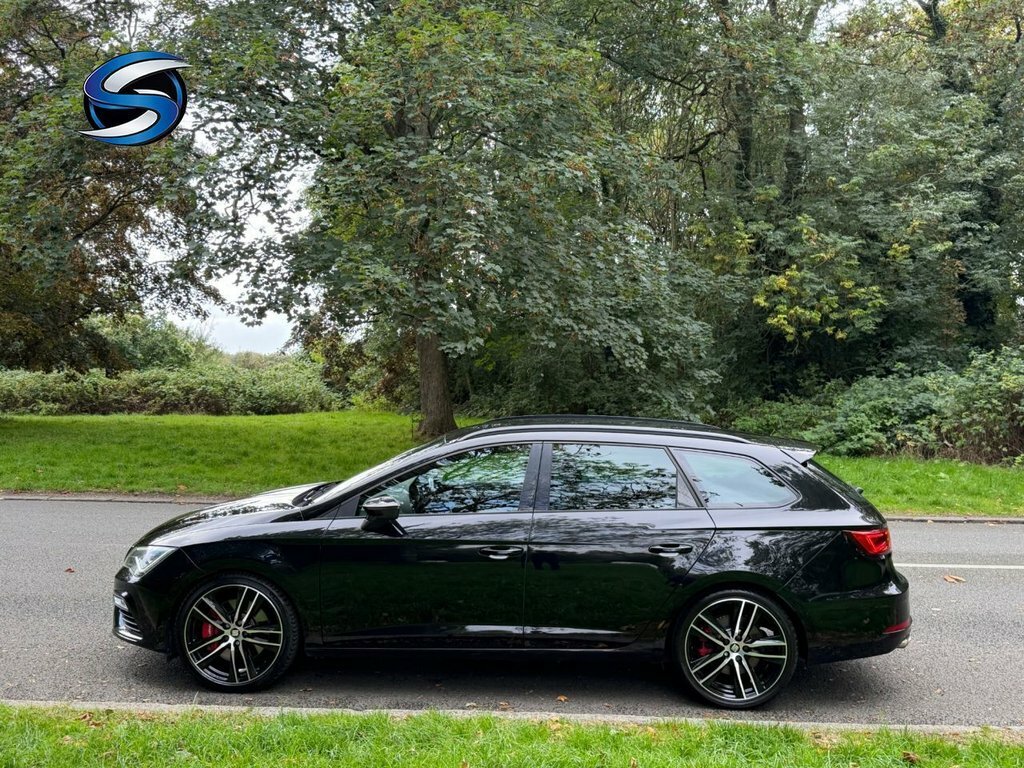 Seat Leon 2L Cupra 300 Black #4