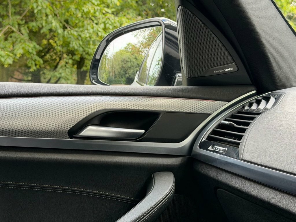 BMW X3 Xdrive20d M Sport Step Black #34