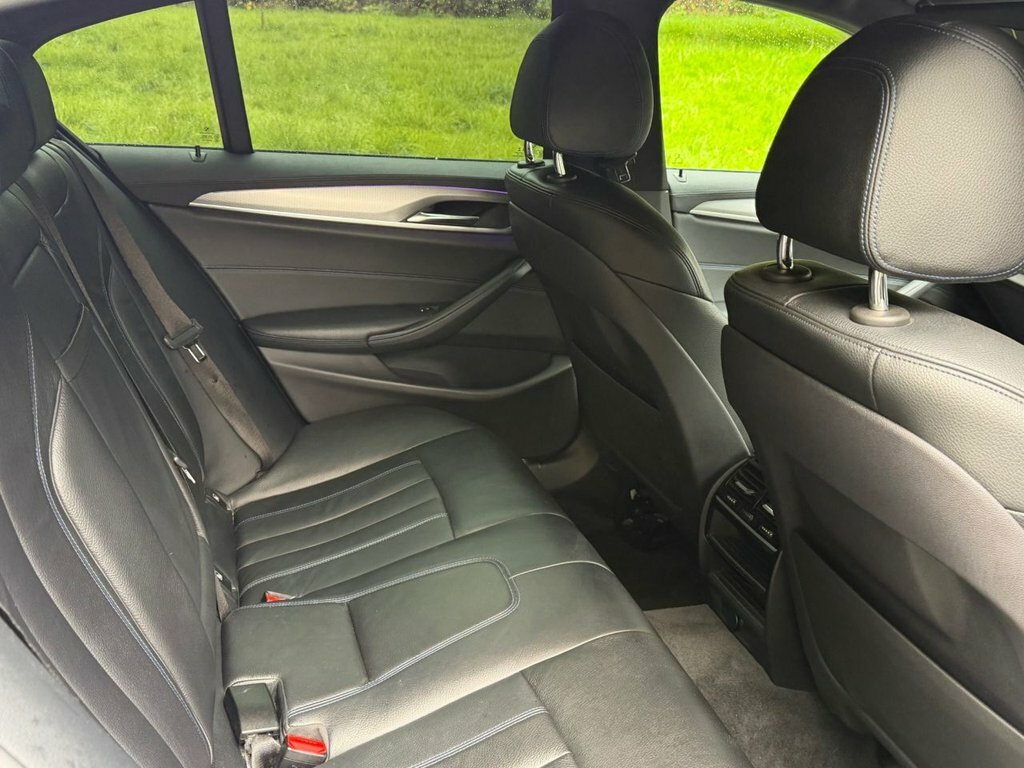 BMW 5 Series M Sport Black #12
