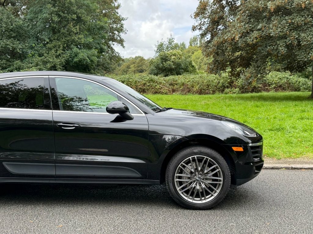 Porsche Macan D V6 S Pdk 4Wd - Navigation, Heated Leather, Seat Grey #11